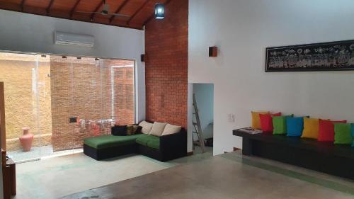 Kolonnawa House | Family-Friendly Retreat with Hot Tub and Comfort Awaits