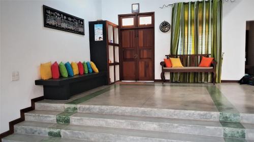 Kolonnawa House | Family-Friendly Retreat with Hot Tub and Comfort Awaits