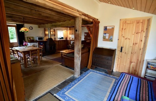 Trefeglwys House | Inviting Self Catering Cottage with Breathtaking Views
