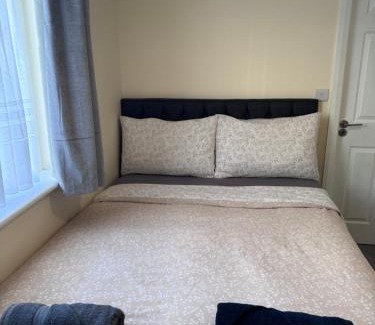 Tyrrelstown Apartment | Cosy Space near Dublin Airport and City