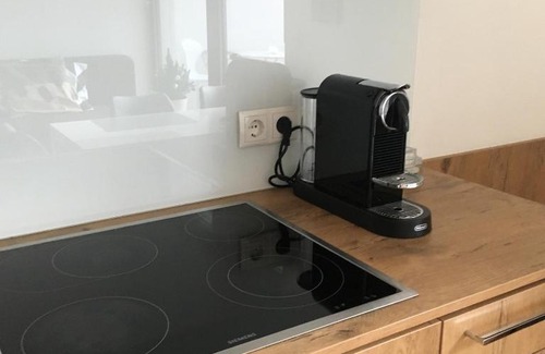 Geidorf Apartment | Warm Retreat in City Center - Rated 9.6 by Guests