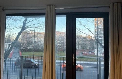 Southwark Apartment | Cozy Retreat in Greater London - Pet Friendly Near Greenwich