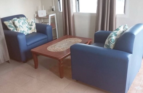 Apia Apartment | Inviting Stay in Taumeasina with Kitchen and Breakfast