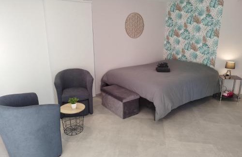 Le Vigan Apartment | Cosy Studio à Le Vigan-en-Quercy, Lot