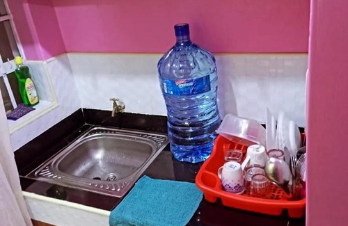 Thika Bed & Breakfast | Comfortable Studio Apartment in Thika Town for Families