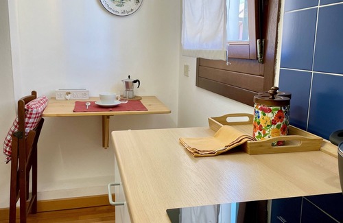 Favaro Veneto Apartment | Charming Studio with Garden, Parking & Near Venice Airport