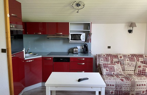 Montalbert Apartment | Inviting Studio at the Base of the Slopes - 10/10 Rating