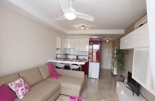 Almerimar Apartment | Cozy Studio: Beachfront Retreat with Pool & Spa Amenities