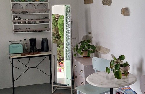 Kato Aprovatou Apartment | Cosy studio with stanning sea view