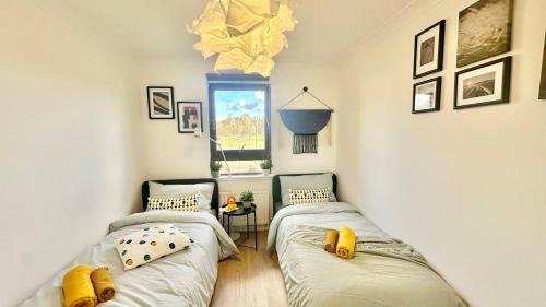 Clydebank Apartment | Cosy stylish Duntocher flat near Glasgow