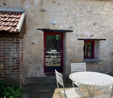 Troesnes House | Charming Cosy sur Ourcq: Child-Friendly Getaway