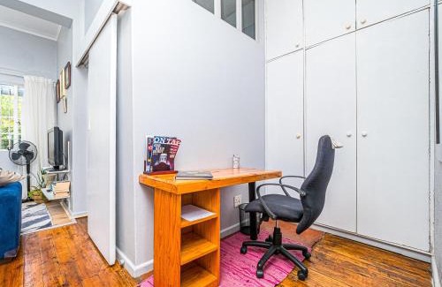 Rosebank Apartment | Charming Victorian Full Apartment - Family Friendly Stay
