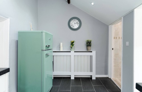 Kenfig Hill Cottage | Idyllic Welsh Cottage with Scenic Countryside Views