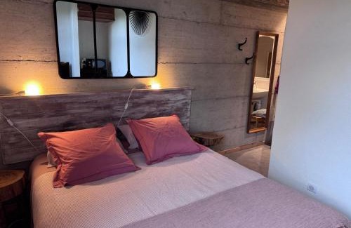 Orcines Apartment | Inviting Coté Tiretaine: Family-Friendly with Restaurant