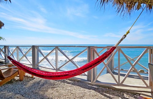 Cotterelle Bed & Breakfast | Relax at Coterelle Breeze: Oceanfront & Pet Friendly Escape