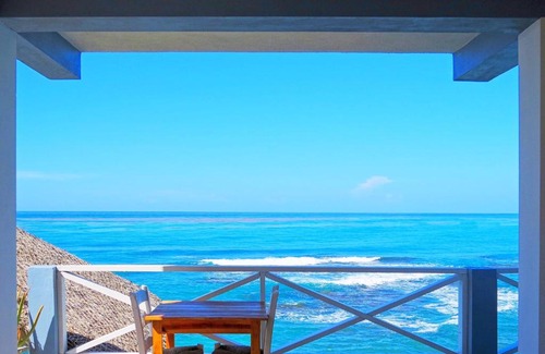 Cotterelle Bed & Breakfast | Relax at Coterelle Breeze: Oceanfront & Pet Friendly Escape