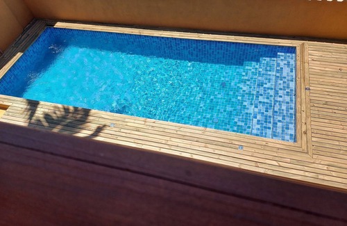 Jabaquara Apartment | Cotia – Stylish Flat Near the Beach, kichen, with Pool View
