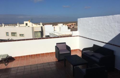 El Cotillo Apartment | Family-Friendly Getaway at Cotillo Faro with High Ratings