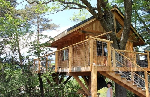 Saint-Paul-les-Monestier Cottage | Cozy Cottage with Private Bathroom & Mountain Views - 9.8/10