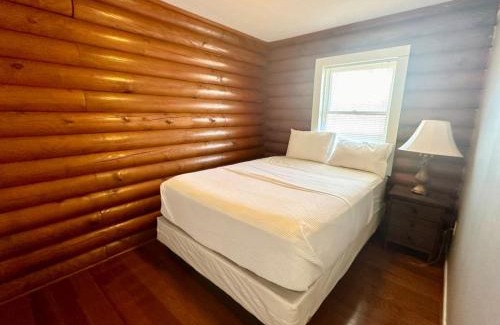 Nancy House | Experience Comfort at Cottage 10 Lees Ford Marina