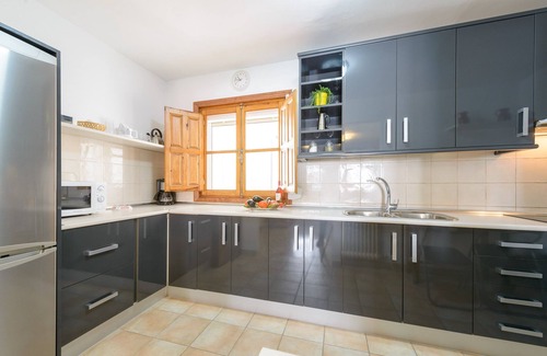 Conchar Cottage | Idyllic Cottage 15 Minutes from Granada with Ocean Views