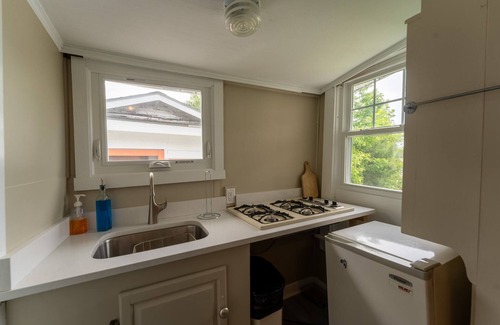 Weirs Beach Cabin | Idyllic Cottage 2: Guest Rated 10/10 with Lake View