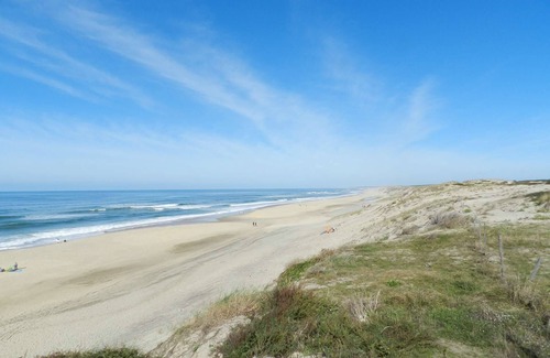 Biscarrosse Plage Apartment | Cozy Cottage 22 - Oceanfront Studio Duplex with Spa