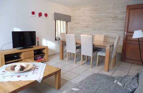 Ribeauville Apartment | Cozy Cottage 3: Historic Ribeauvillé Retreat for Families