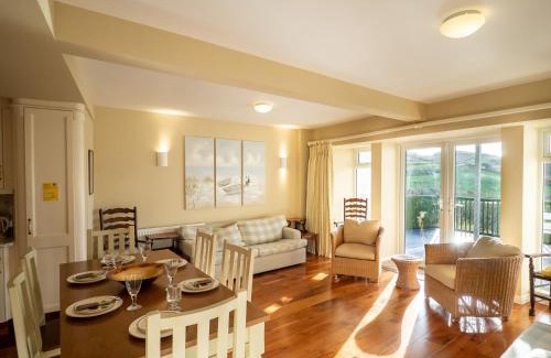 Clifden House | Explore Cottage 360 - Clifden: Rated 9/10 by Guests