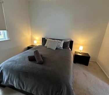 Nelson Bay Apartment | Pet-Friendly Cottage Steps from CBD and Marina with Wifi