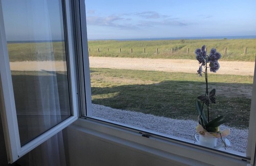 Lestre House | Seaside Cottage with Ocean View & Pool - Rated 9.6/10