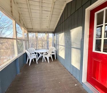Nancy House | Inviting Cottage 6 at Lees Ford Marina Awaits You