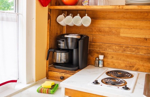 Wolfeboro Cottage | Cozy Cottage 7: Pet Friendly with Oceanfront Views