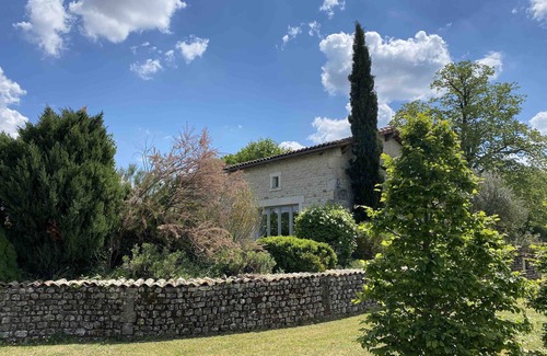 Verrieres House | Gorgeous Cottage at Bois Blanc with Pool and Ocean View