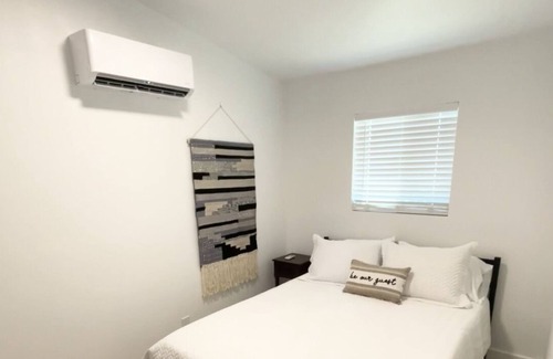 Farmers Cottage | Pet-Friendly Retreat at Cave Run with 9.6/10 Guest Rating