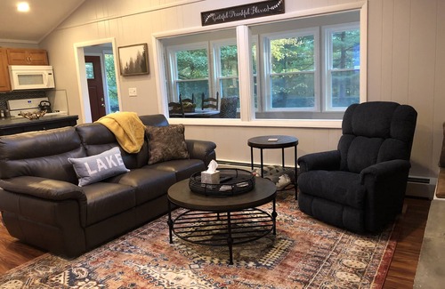 Copake Lake House | Unforgettable Stay at Cottage by Copake Lake - 10/10 Rated