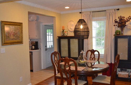 Tuscaloosa House | Experience Comfort at Cottage at Hackberry Circle