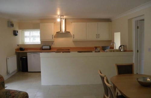 Durham Cottage | Family-Friendly Cottage Bull Pen Room at Hamsteels Hall