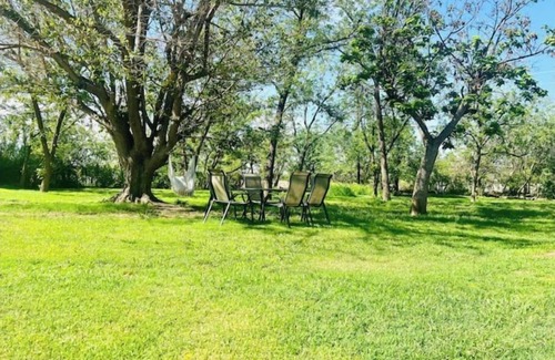 El Paso Cottage | Relaxing Cottage Casita on an Orchard with Spa & Breakfast