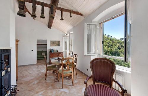 Semorile Villa | Cozy Cottage with Sea View: Pet and Child Friendly Retreat