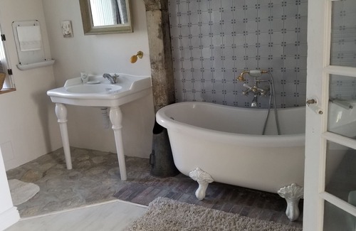 Crasville House | Beautiful Cottage de Campagne Near Saint Vaast la Hougue