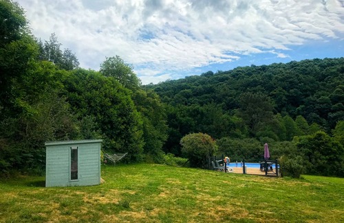 Saint-Nicolas des Eaux Cottage | Discover Cottage des Pêcheurs: Ocean View & Private Pool