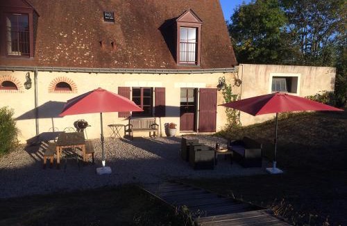 Vernou-sur-Brenne House | Seaside Escape at Cottage du Vigneron - Rated 9.2/10