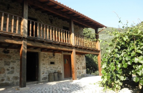 Figueiro dos Vinhos Cottage | Peaceful Cottage with Ocean View and Private Pool