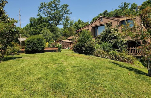Elkton Cottage | Cozy Cottage in Elkton, Maryland with Beautiful Waterview