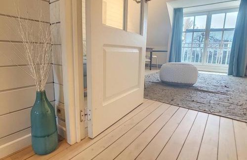 Wezembeek-Oppem Apartment | Serene Cottage on the Outskirts of Brussels - Rated 9.3/10