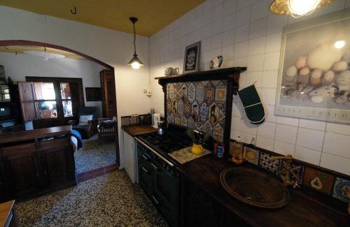 Alcuescar House | Cottage