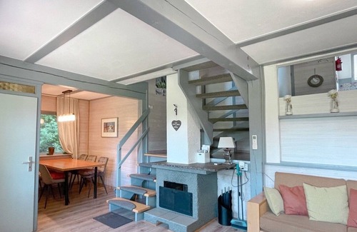 Seepark Kirchheim House | Cozy Cottage for 6 with Pool and Kitchen in Kirchheim