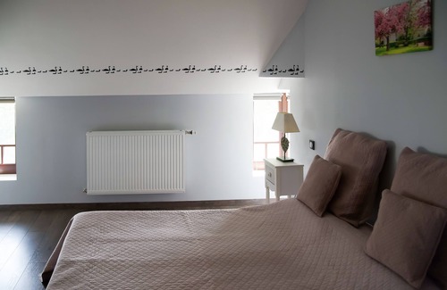 Solre-le-Chateau Bed & Breakfast | Spacious Cottage for 8 Near Valjoly - Family-Friendly Stay