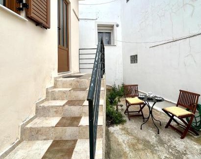 Platy Apartment | Cottage Foteini